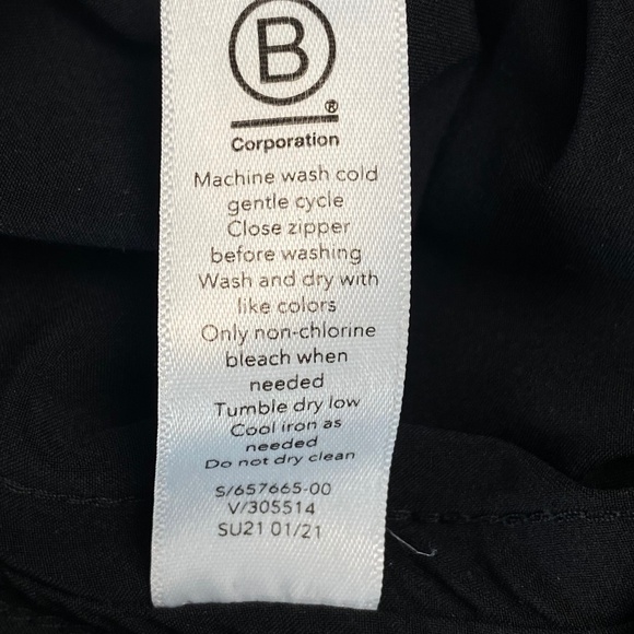 ATHLETA Nolita Wide Leg Pant in Black Size 2 - Picture 13 of 13